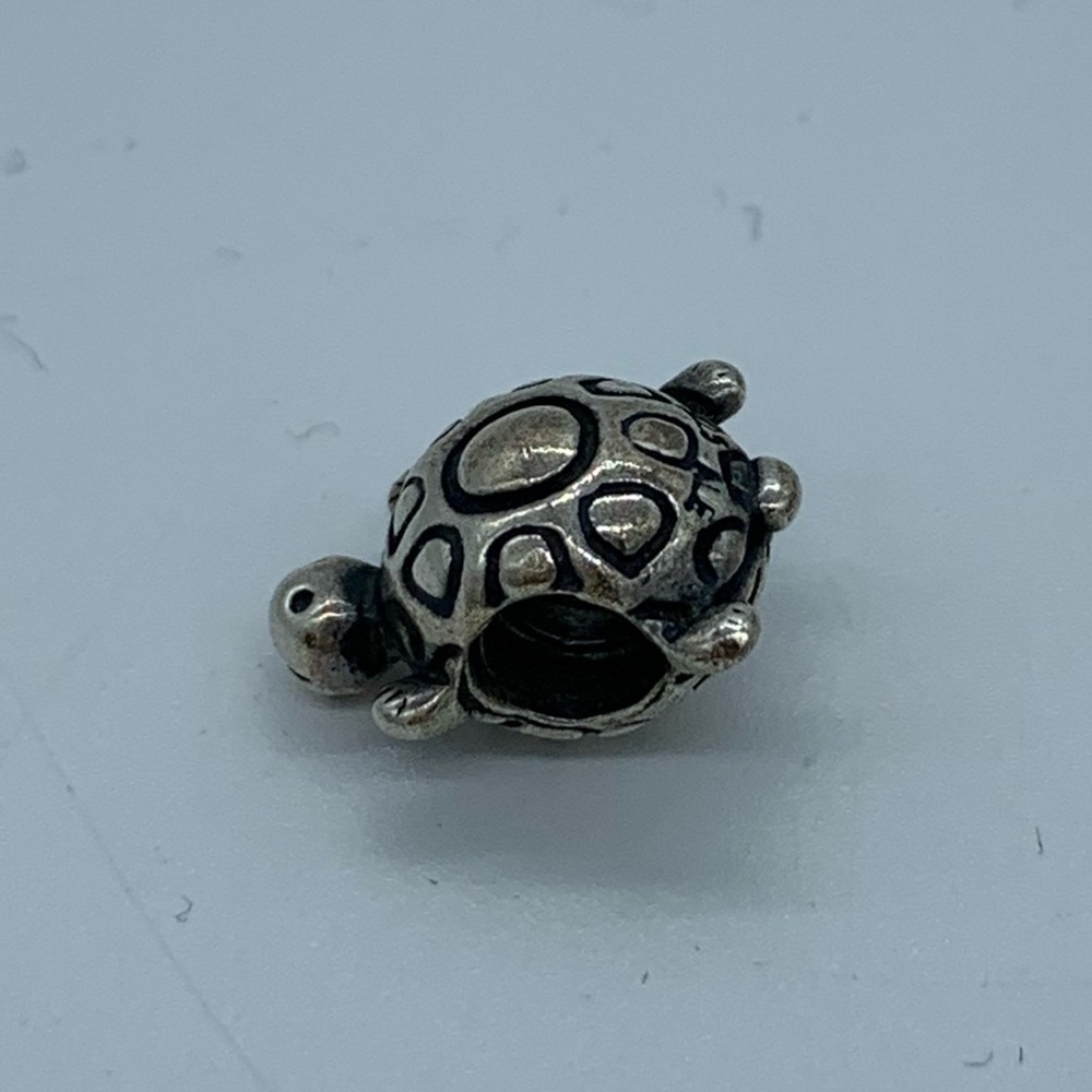 🌟PANDORA TURTLE CHARM - Picture 3 of 4